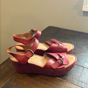 Born Red Leather wedge Sandals